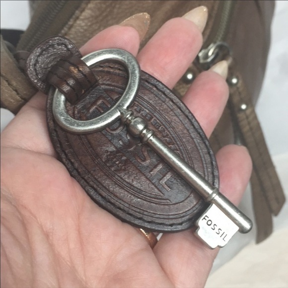 Fossil First Gen Sutter hobo bag - Picture 7 of 11